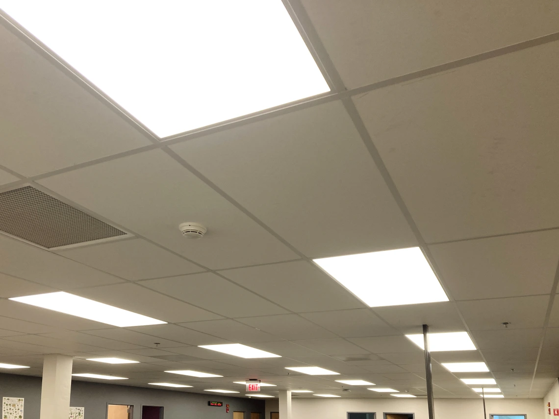 High-efficiency LED lights