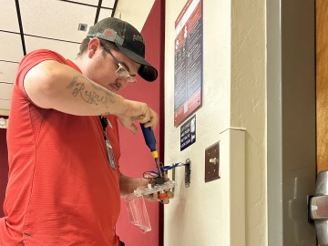 Installing lock button